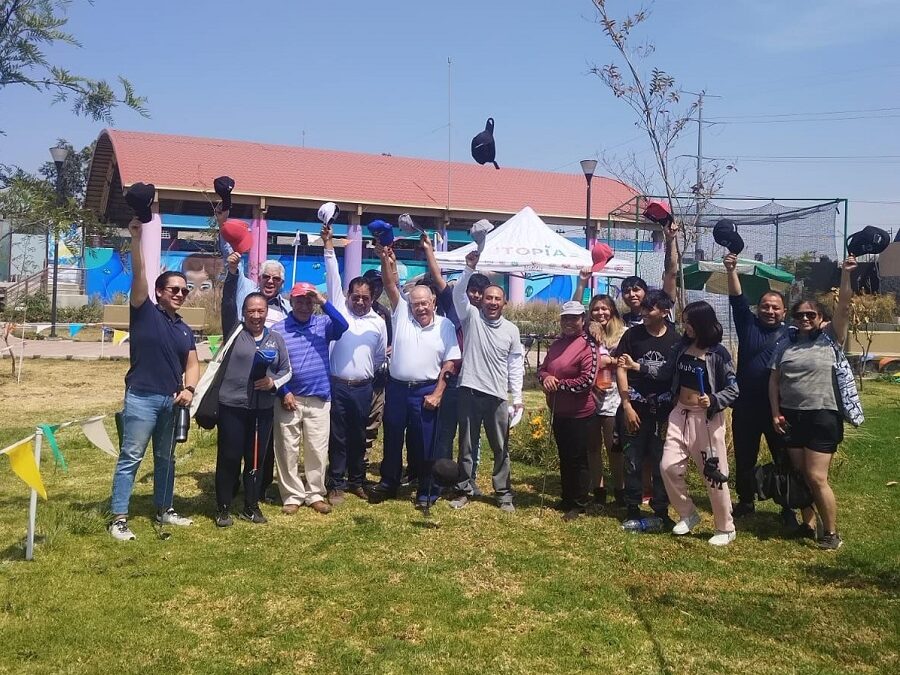 Como se juega golf en Iztapalapa
