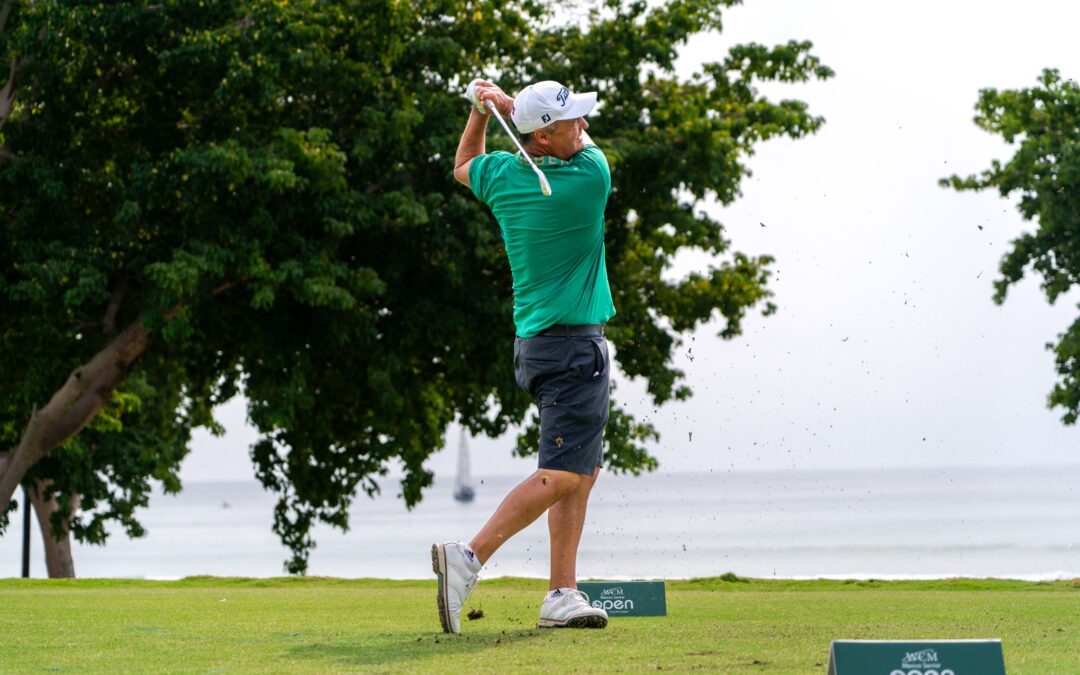 Alker y Khan empatan en el liderato del WCM Mexico Senior Open