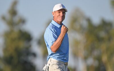 Steven Alker regresó a la senda de la victoria