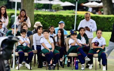 Como parte de la Acción Social, la Gira Profesional Mexicana llevó alegría, valores y golf a la Escuela Justo Sierra