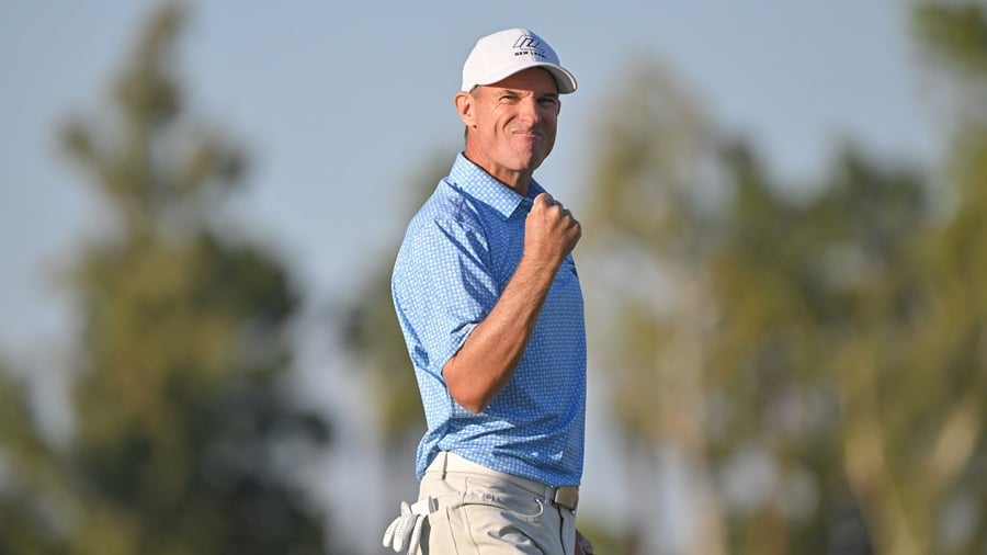 Champions Tour, el neozelandés Steven Alker escapó desde el comienzo