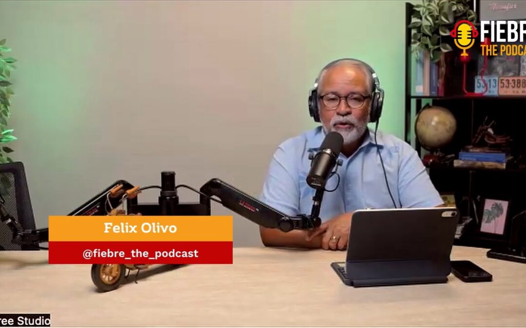 La vida detrás de los micrófonos de Paco Alemán