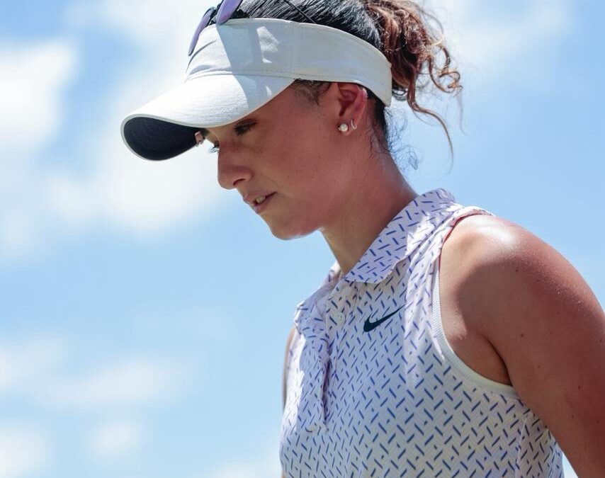 Isabella Fierro luce en grande y logra superar el corte en Mayakoba